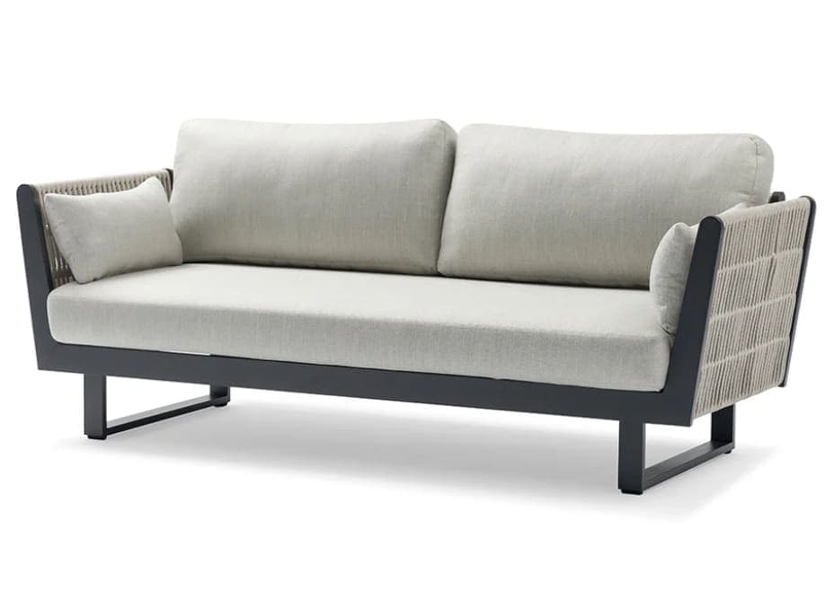 BREEZE SOFA