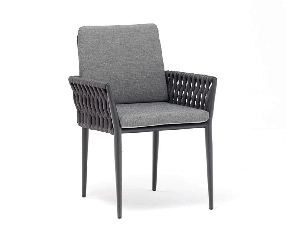 HUG DINING CHAIR